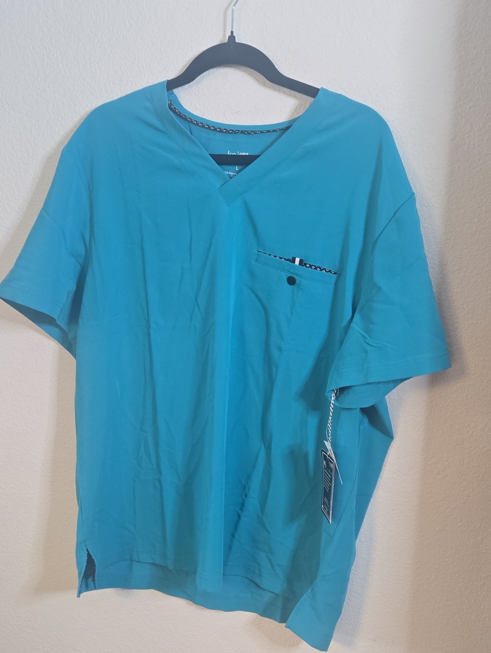 koi Men's V-Neck Short Sleeve Scrubs in Teal